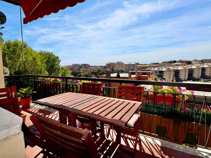 Appartamento con 5 locali in vendita in Via Giulio Tanini, Borgoratti, Genova