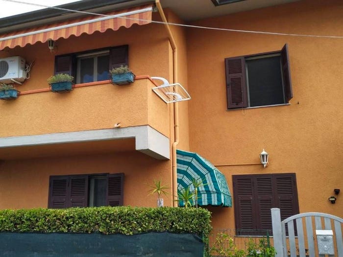 Appartamento con 6 locali in vendita in Via Dorsale, Zona Industriale, Massa