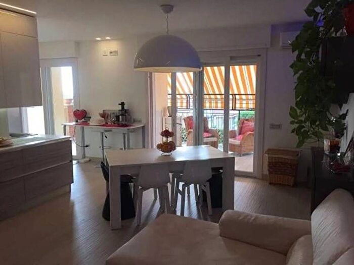 Appartamento quadrilocale in vendita in Lido Di Fermo, Fermo