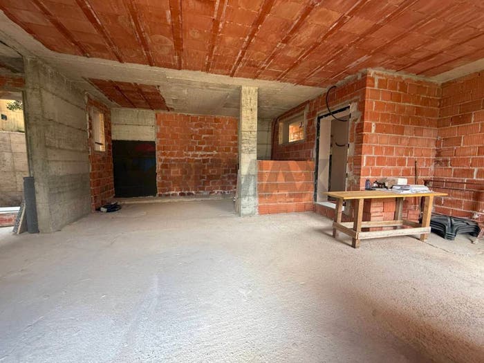 Appartamento trilocale in vendita in Piazza Umberto l, Casazza