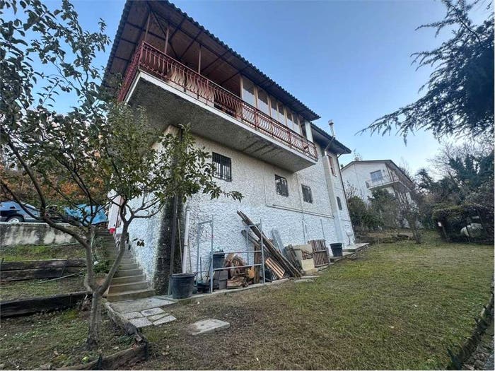 Casa con 5 locali in vendita in Centro, Rivergaro