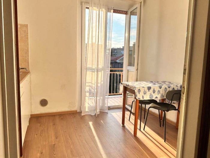 Appartamento bilocale in affitto in Via Marzabotto, Centro, Pero