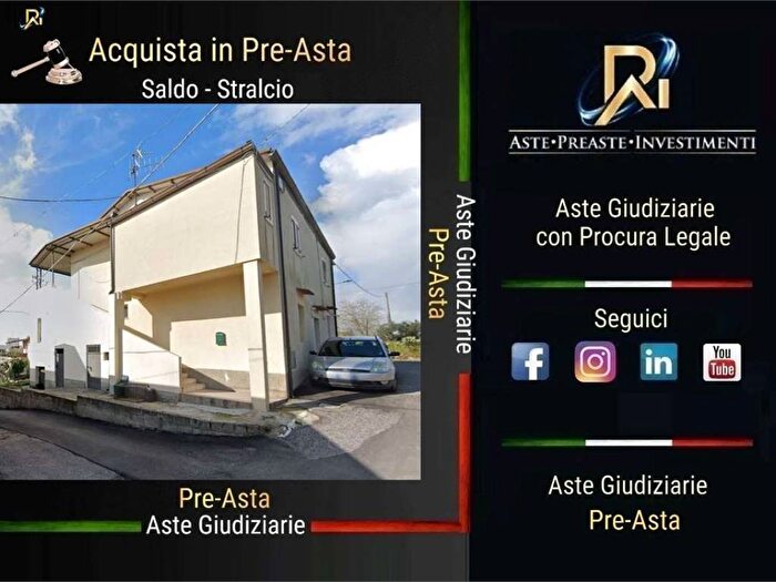 Appartamento trilocale in vendita in Viale dei Tulipani, Siano Cava, Catanzaro