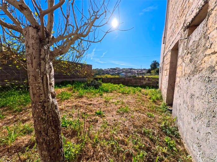 Casa con 6 locali in vendita in Pozzomaggiore