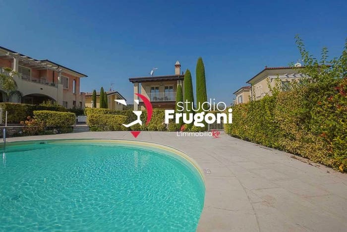 Casa quadrilocale in vendita in Via pieve vecchia, Pieve Vecchia Villaggio Sanghen, Manerba del Garda