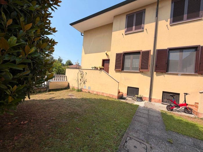 Casa quadrilocale in vendita in Pasturago, Vernate