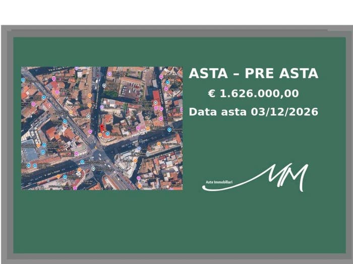 Appartamento con 6 locali in vendita in Via Francesco Crispi, Spagna, Roma