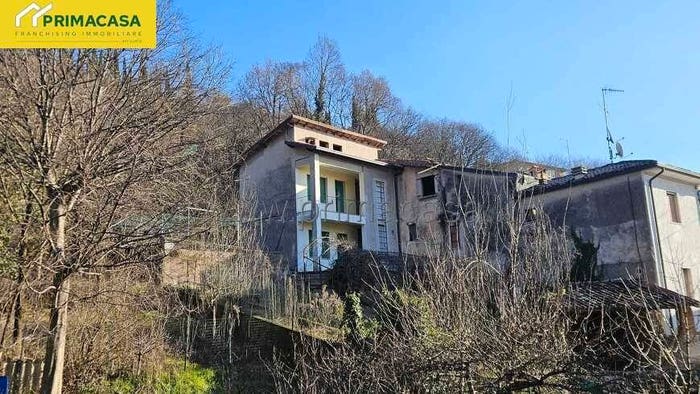 Casa quadrilocale in vendita in via cave, Nuvolento