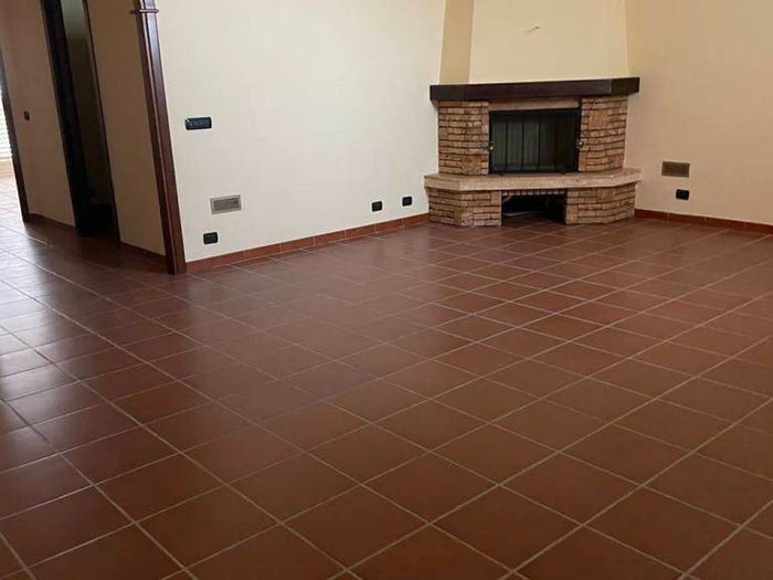 Appartamento con 6 locali in vendita in Campobello di Licata