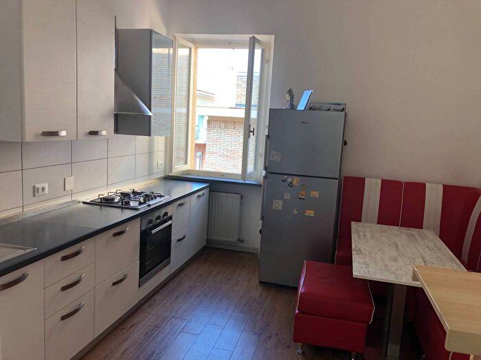 Appartamento trilocale in vendita in Via Nicola Matas, Centro Storico, Ancona