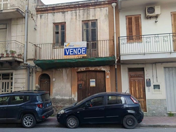 Casa con 6 locali in vendita in Via Dante, Merì