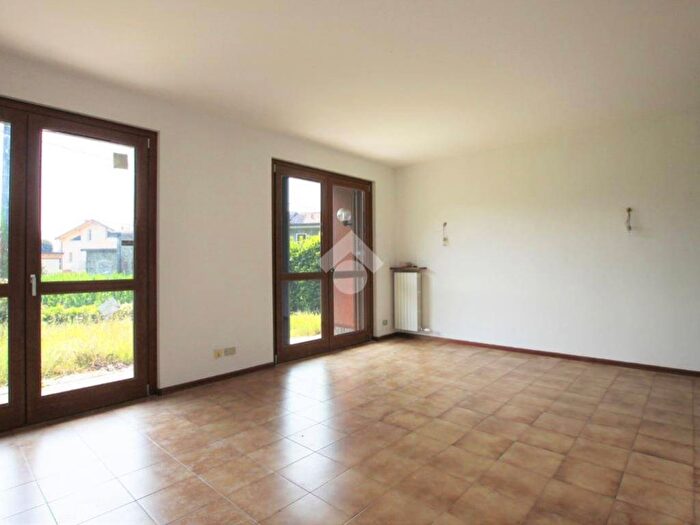Casa quadrilocale in vendita in Via Alcide de Gasperi, Sirone