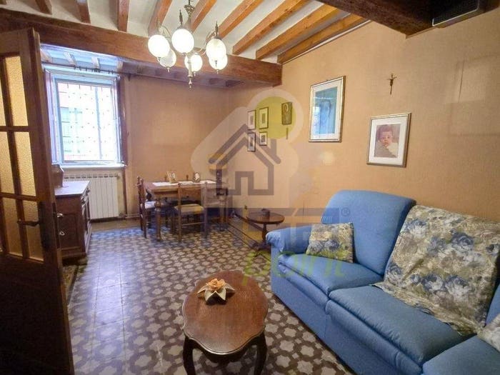 Casa con 6 locali in vendita in Spallanzani, Centro, Guastalla