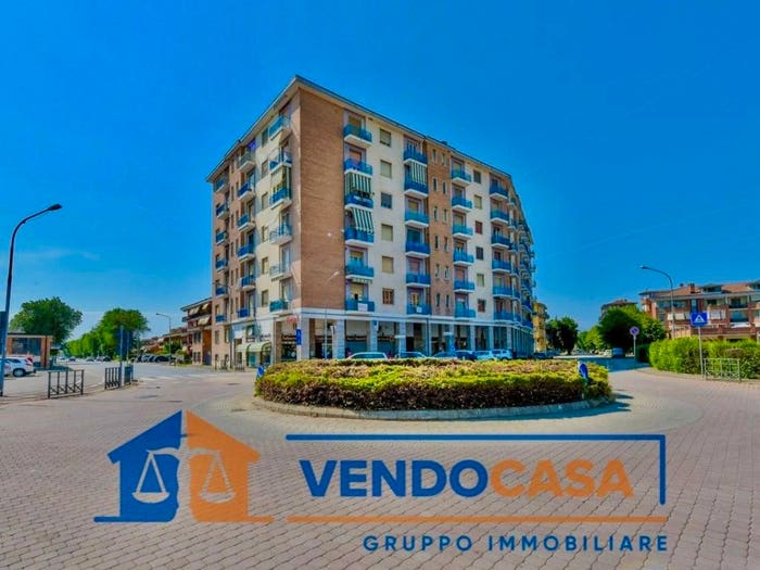 Appartamento trilocale in vendita in Corso Roma, Centro, Carmagnola