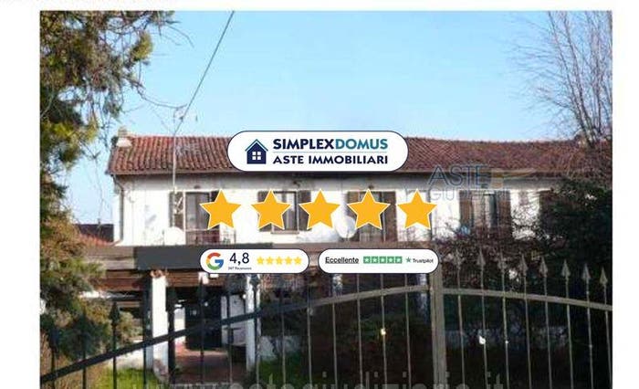 Appartamento quadrilocale in vendita in Della Chiesa, Porta Mortara, Novara