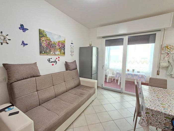 Appartamento trilocale in vendita in Viale Leonardo, Lido Adriano Lido di Dante, Ravenna