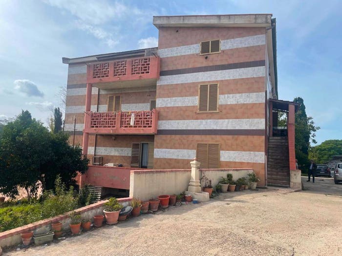 Appartamento trilocale in vendita in Strada Vicinale Tignoni Monti Minutu, La Landrigga Monte Oro, Sassari