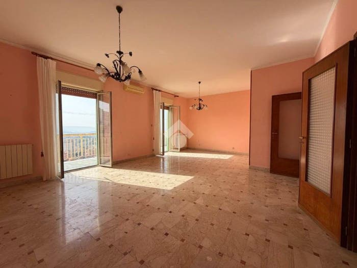 Appartamento trilocale in vendita in Via empedocle, Centro Storico, Agrigento