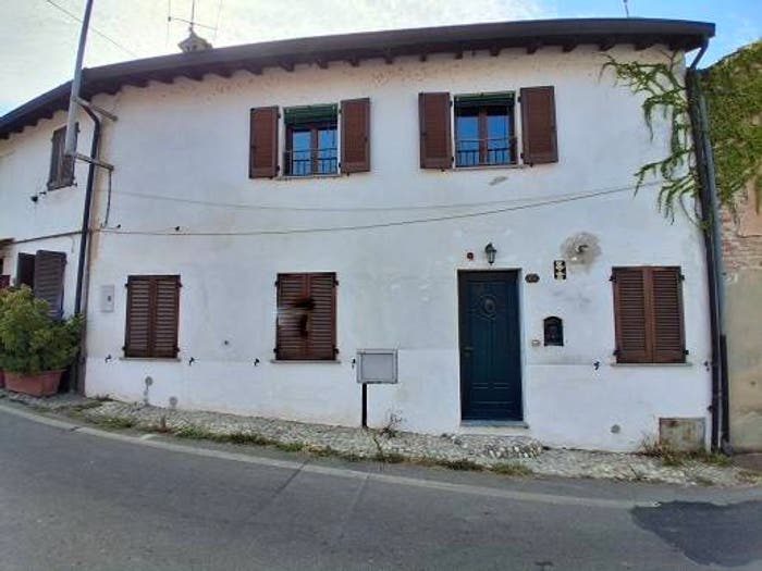 Casa trilocale in vendita in Via Battisti SNC, Montebello, Montebello della Battaglia