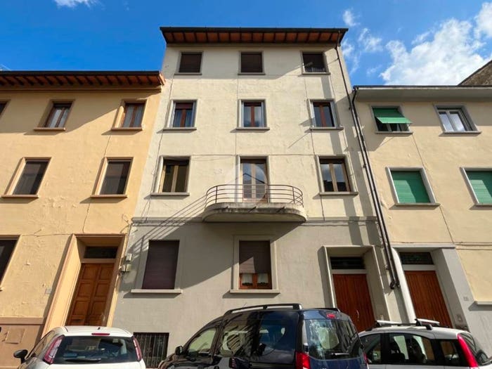 Appartamento con 5 locali in vendita in Via Castelfidardo, Campo di Marte, Firenze