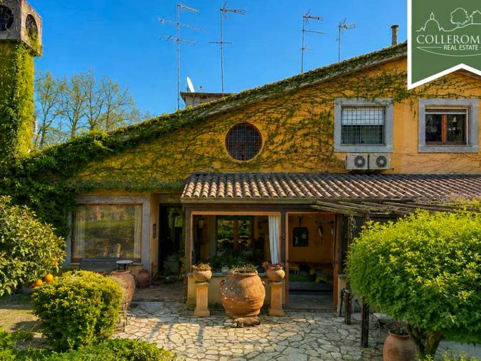 Casa con 6 locali in vendita in Largo dell'Olgiata, Olgiata, Roma