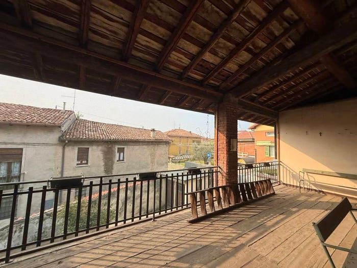 Casa quadrilocale in vendita in Via Tito Speri, Bornato, Cazzago San Martino