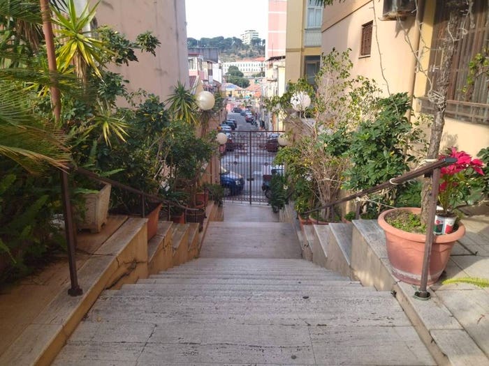 Appartamento trilocale in vendita in Via Palermo, Giostra, Messina
