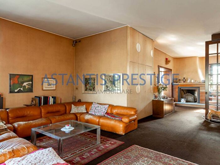 Casa con 6 locali in vendita in Via San Sebastiano, Ravello Villastanza Villapia, Parabiago