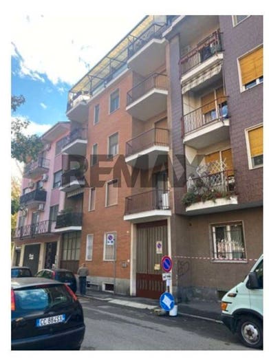 Appartamento trilocale in vendita in via Sesalli, Sacro Cuore, Novara