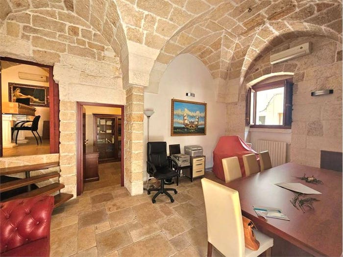 Appartamento quadrilocale in vendita in Centro, Carovigno