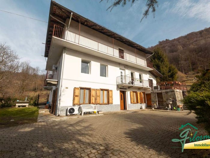 Casa con 6 locali in vendita in Frazione Procaria, Procaria, Ceres