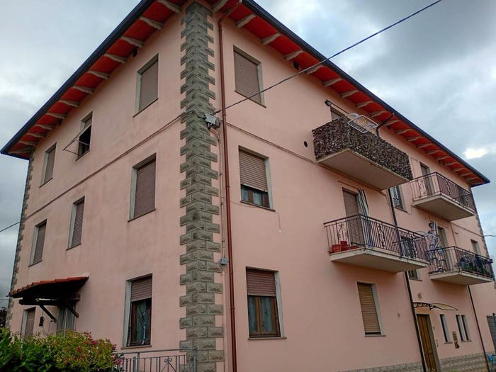Appartamento quadrilocale in vendita in Via Fratelli Cervi, Centro, Loro Ciuffenna