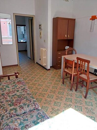 Appartamento con 5 locali in vendita in Capodimonte, Ancona