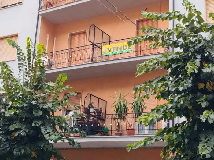 Appartamento trilocale in vendita in Via Fontana Vecchia, Carbognano
