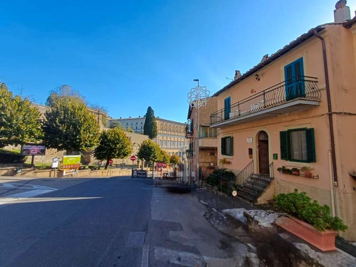 Appartamento quadrilocale in vendita in Via Antonio da Sangallo, Centro, Caprarola