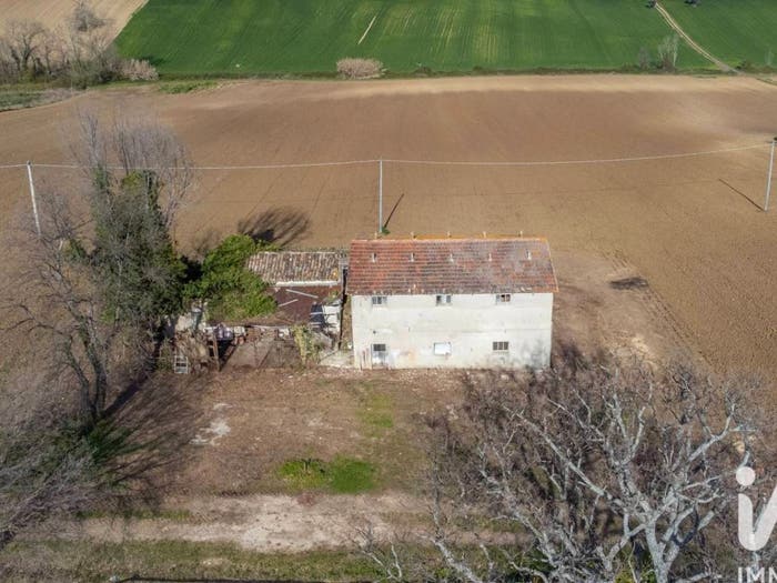 Casa con 6 locali in vendita in Via contrada valteia, Centro, Macerata