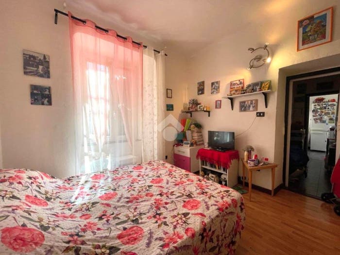 Appartamento bilocale in vendita in Via Bianchetti, Lagaccio, Genova
