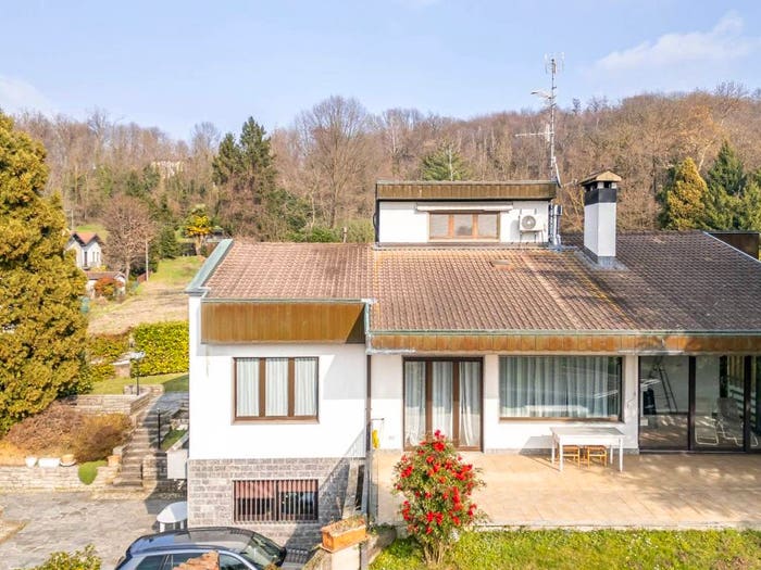 Casa con 6 locali in vendita in Via Ragnone, Gironico Al Piano, Colverde