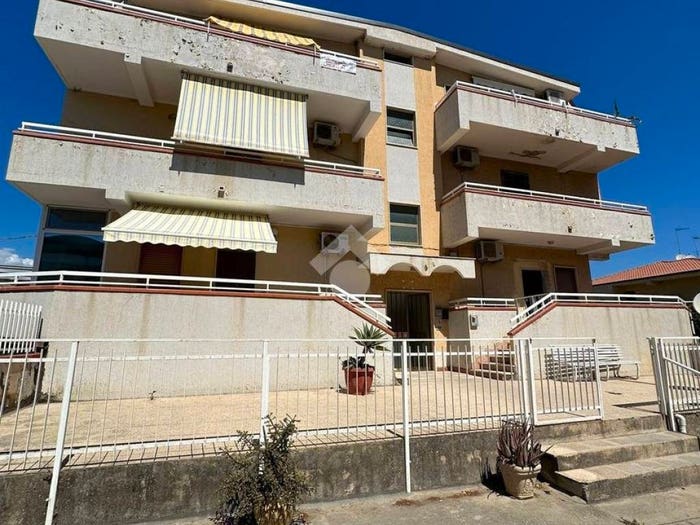 Appartamento trilocale in vendita in Viale Calabria, Marina, Amendolara