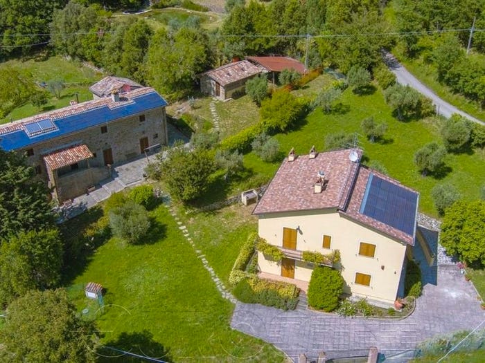 Casa con 6 locali in vendita in Città di Castello