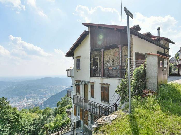 Appartamento con 5 locali in vendita in Via Per II Bisbino, Cernobbio