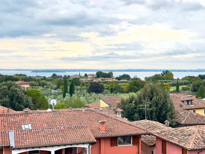 Casa trilocale in vendita in VIA DEL MELOGRANO, Montinelle, Manerba del Garda