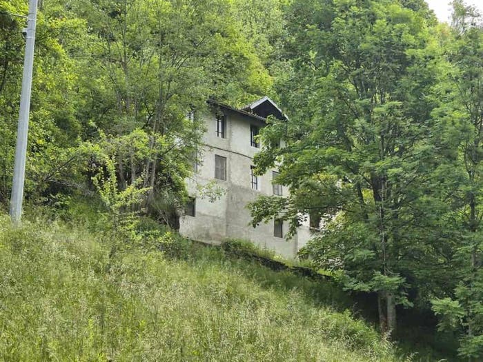 Casa con 6 locali in vendita in Frazione Balmelle, Alto Sermenza