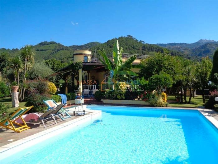 Casa con 6 locali in vendita in Via Capannaccia, Debbia Cervaiolo, Montignoso