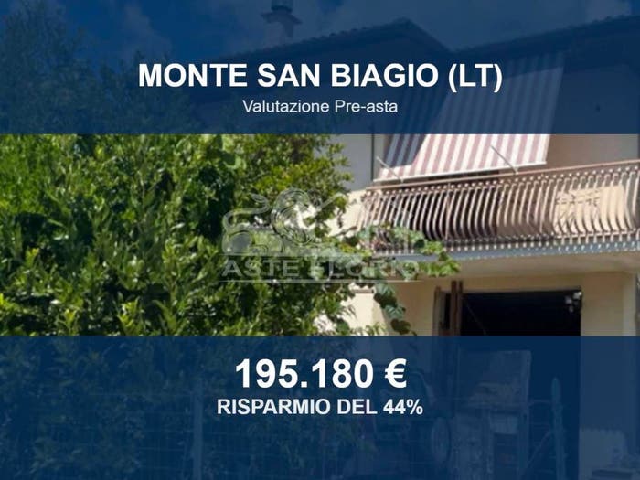 Casa con 6 locali in vendita in Via Provinciale San Magno, Centro, Monte San Biagio