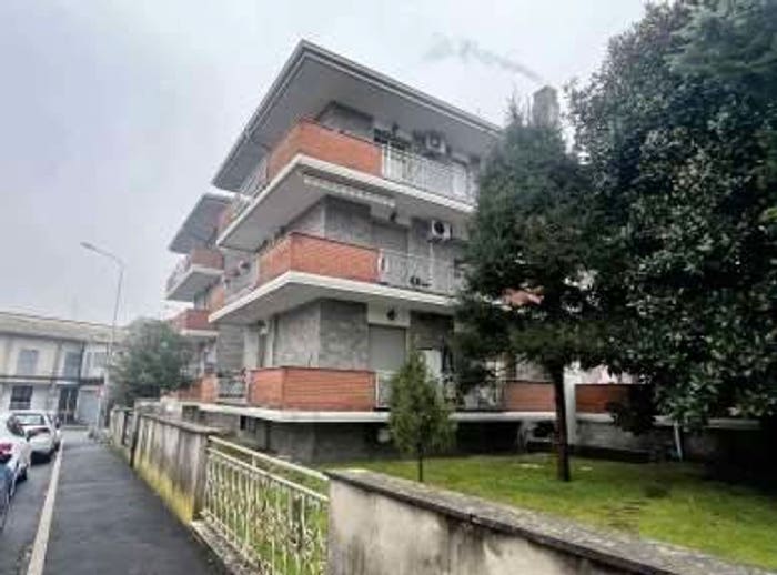Appartamento con 5 locali in vendita in Via Mascagni, Cerano
