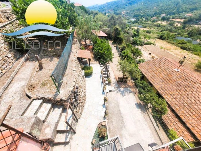 Casa trilocale in vendita in Via Garibaldi, Isolalunga, Dolcedo