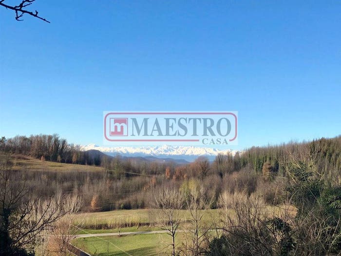 Casa con 6 locali in vendita in Ponzano Monferrato