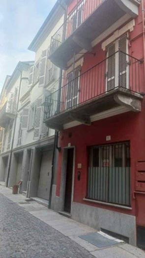 Casa monolocale in vendita in Via Garetti, Centro Storico, Asti