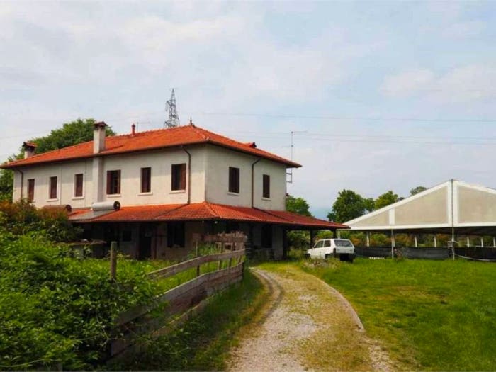 Casa con 6 locali in vendita in San Quirino, San Quirino